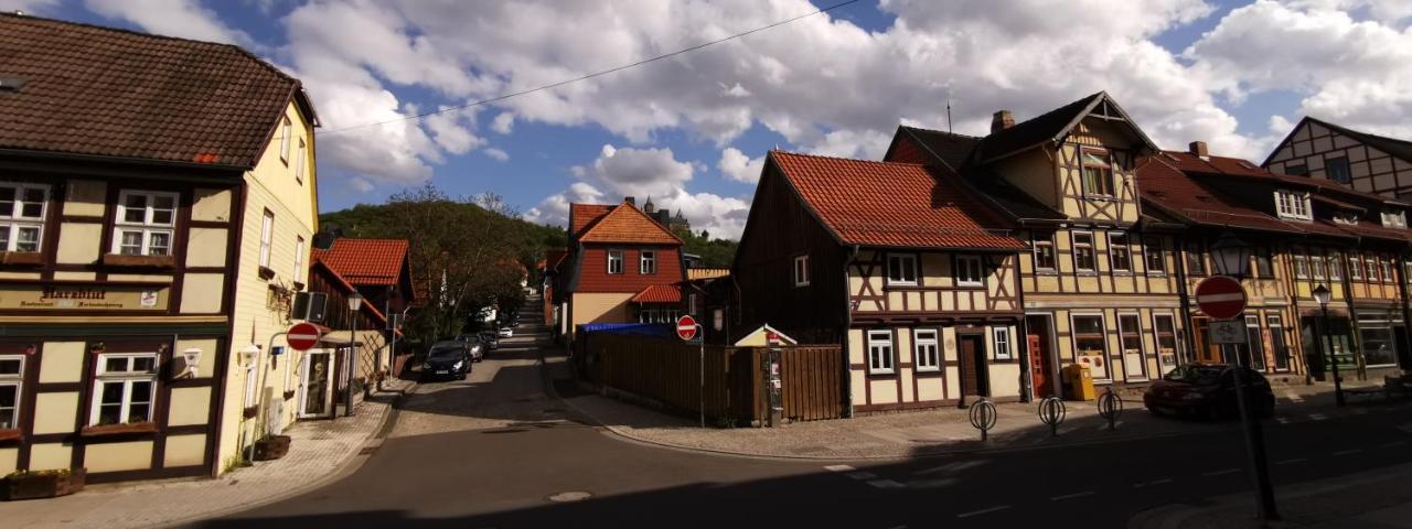 Ferienwohnung Wetzig W2 - Breite Strasse 104 Вернигерод Екстериор снимка